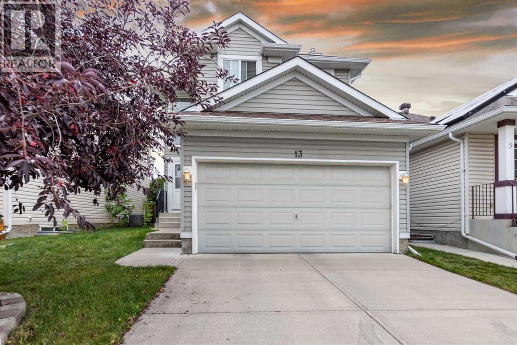 13 Covewood Mnr NE, Calgary, AB T3K 5R1