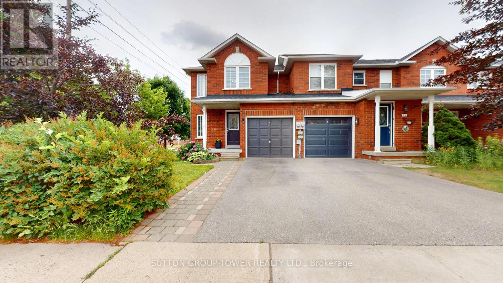 2 Dawson Cres, Milton, ON L9T 5H8