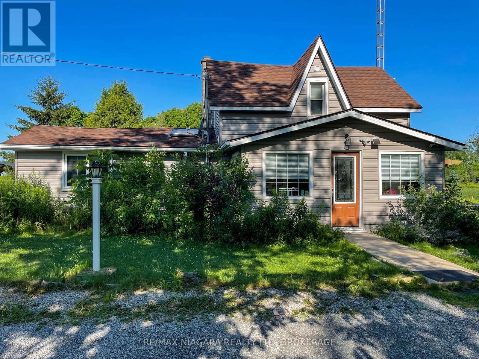 9959 Beck Rd, Niagara Falls, ON L2E 6S6