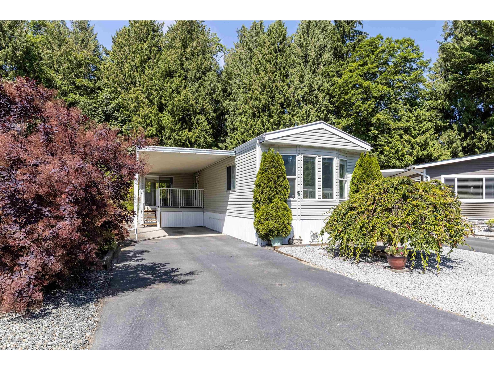 2315 198 Street Unit 8, Langley, BC V2Z 1Z1