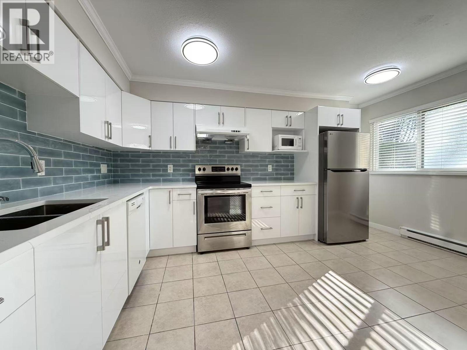 6100 Tiffany Boulevard Unit 23, Richmond, BC V7C 5A8