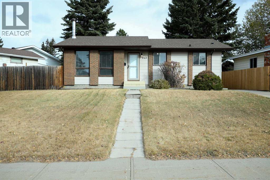 143 Barrett Dr, Red Deer, AB T4R 1H3