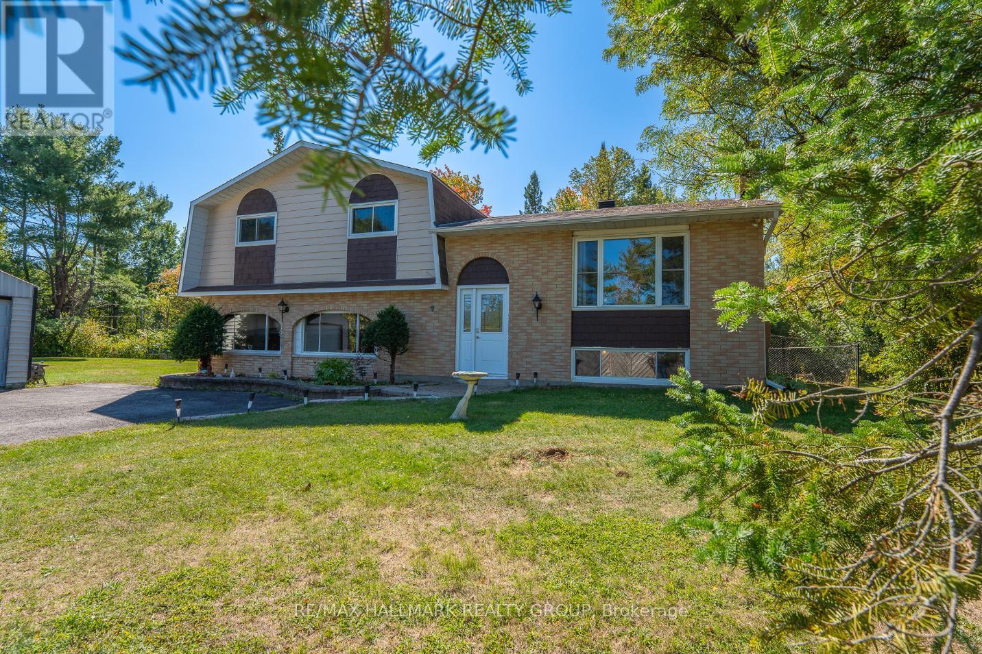 3960 Farmers Way, Ottawa, ON K0A 1K0