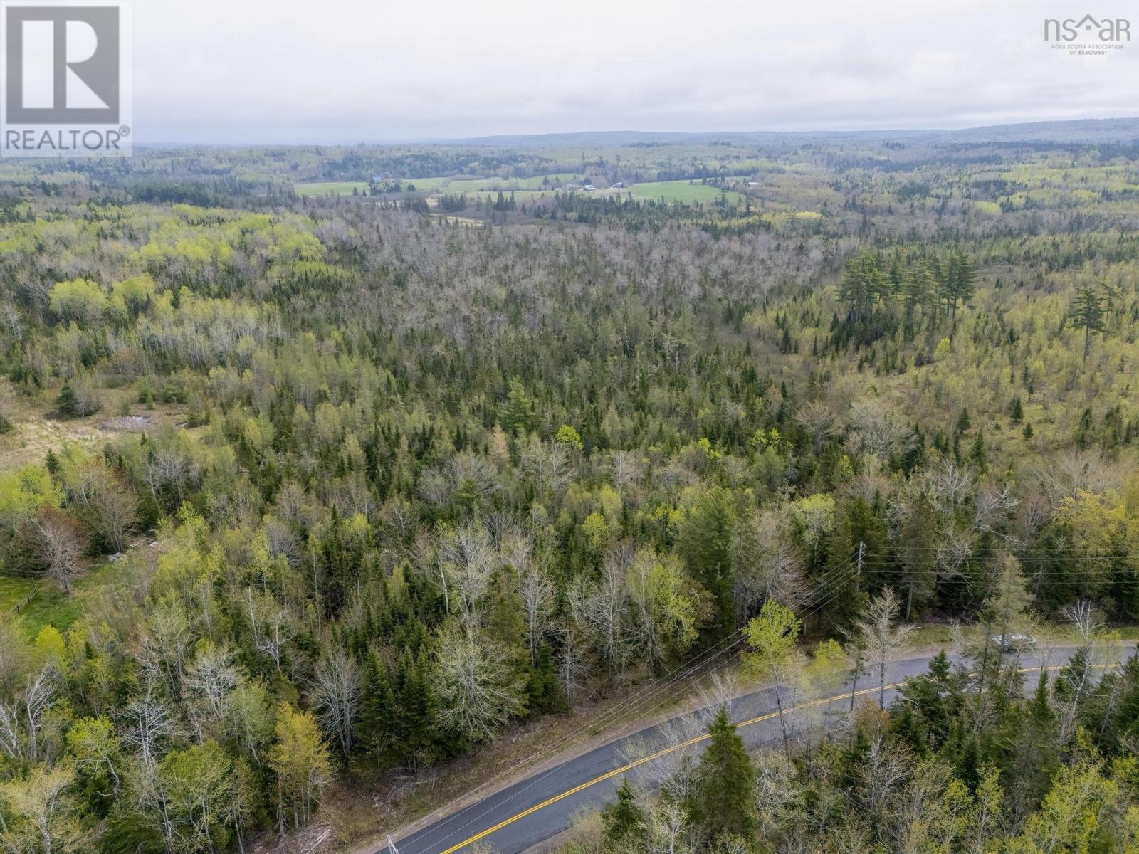 18 Coldstream Rd, West St Andrews, NS B0N 2J0