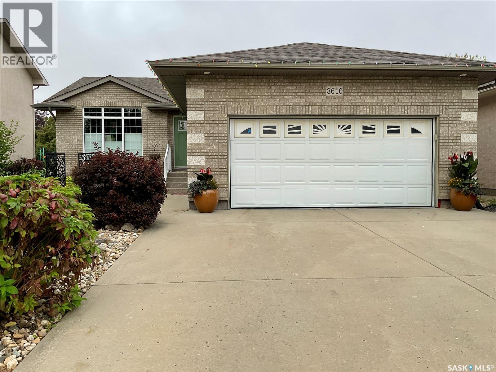 3610 Cumberland Rd, Regina, SK S4V 3C4