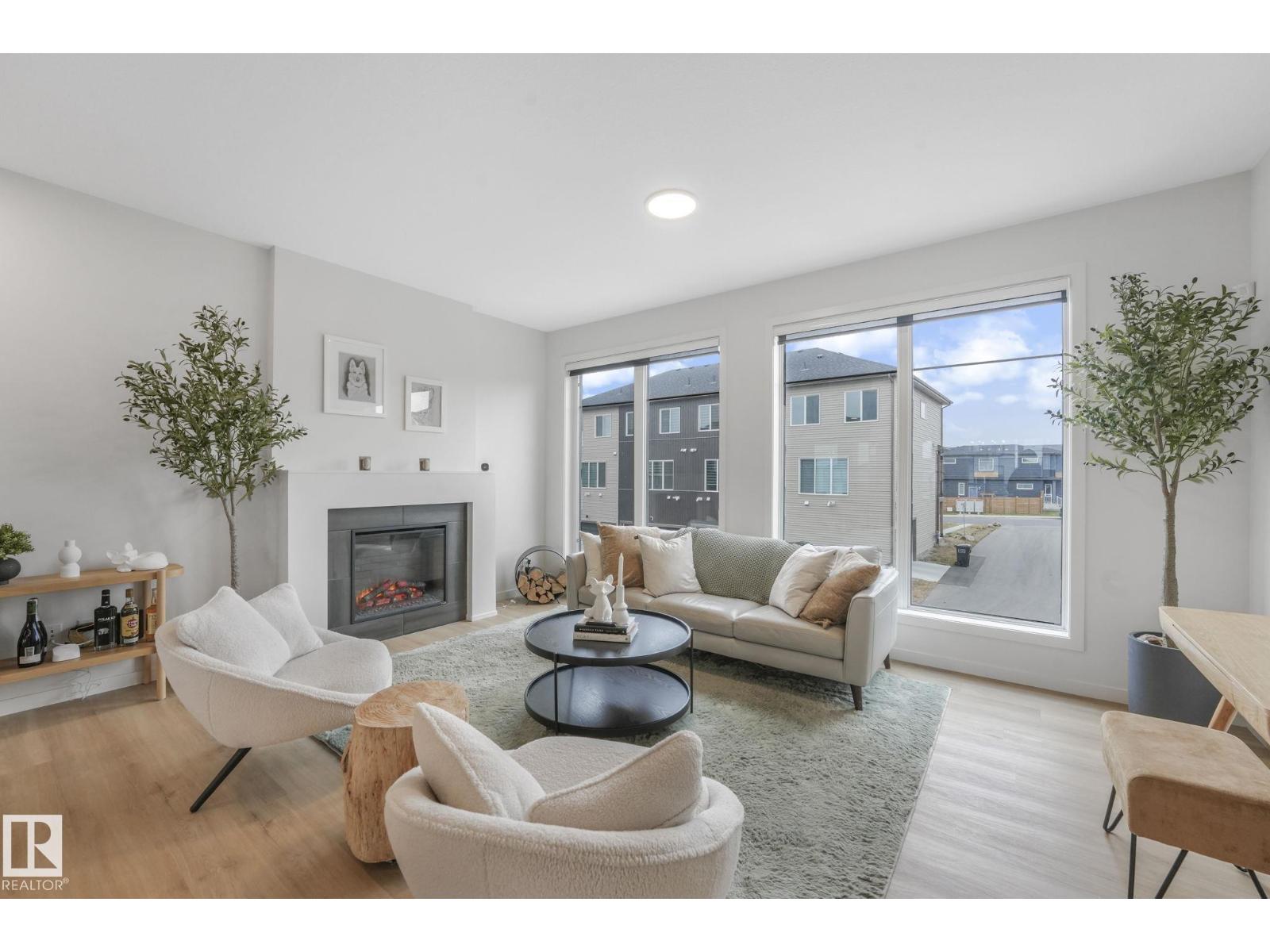 38 St Sw Unit 488 #a, Edmonton, AB T6X 2X9