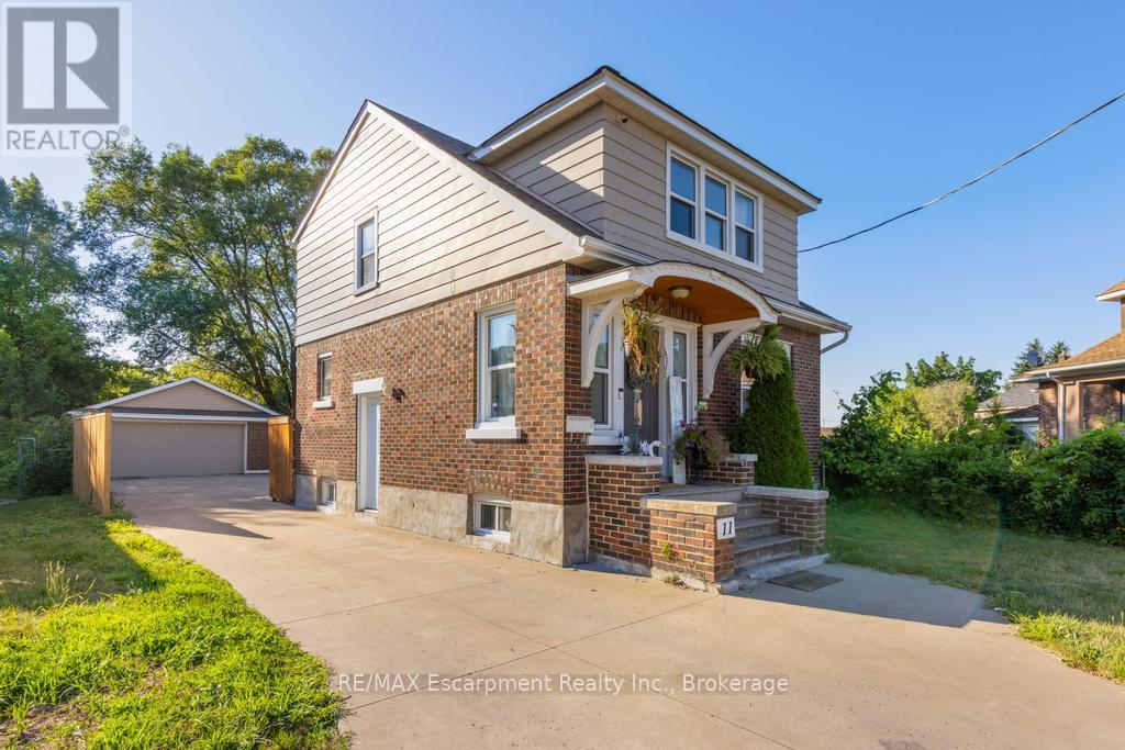11 Facer St, St. Catharines Facer, ON L2M 5H1