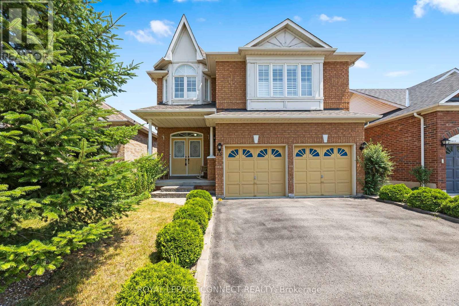 15 Root Cres, Ajax, ON L1T 4J8