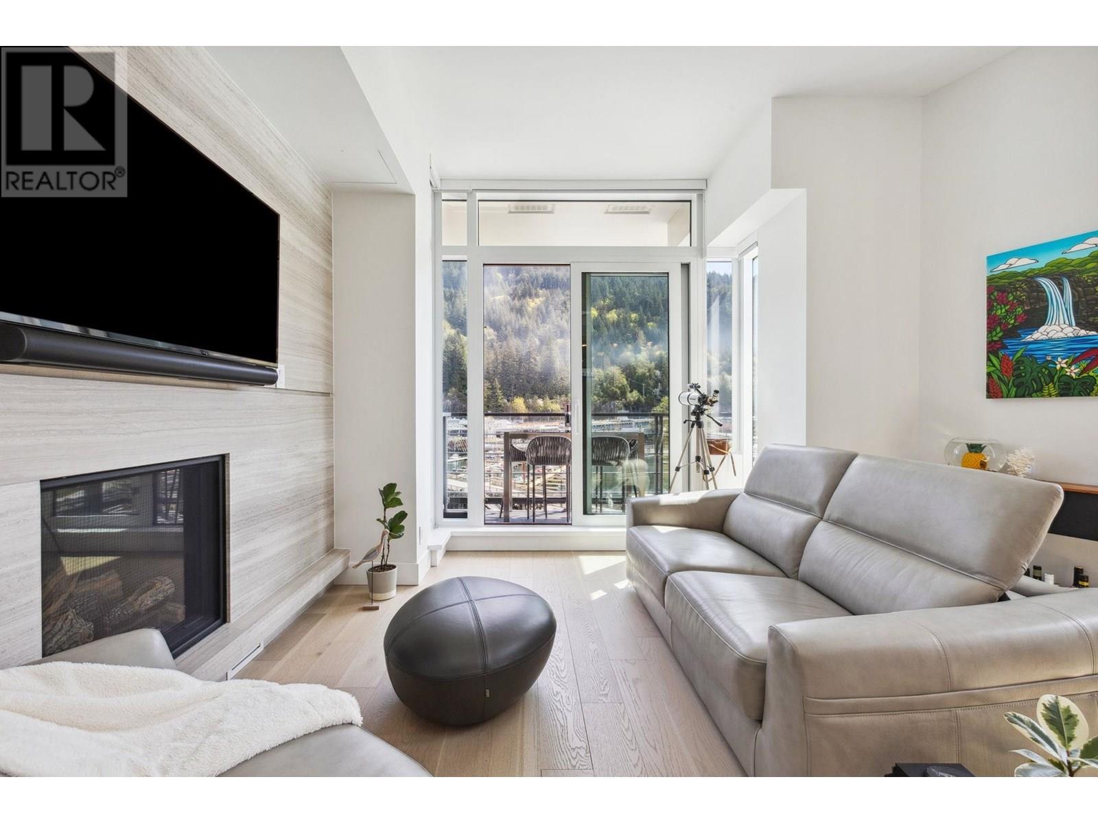 6707 Nelson Avenue Unit 509, West Vancouver, BC V7W 0A4