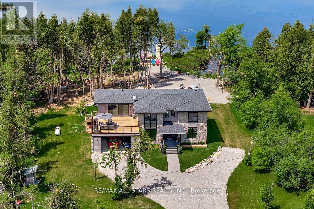 15 Berry Ln, Kawartha Lakes, ON K0M 1A0