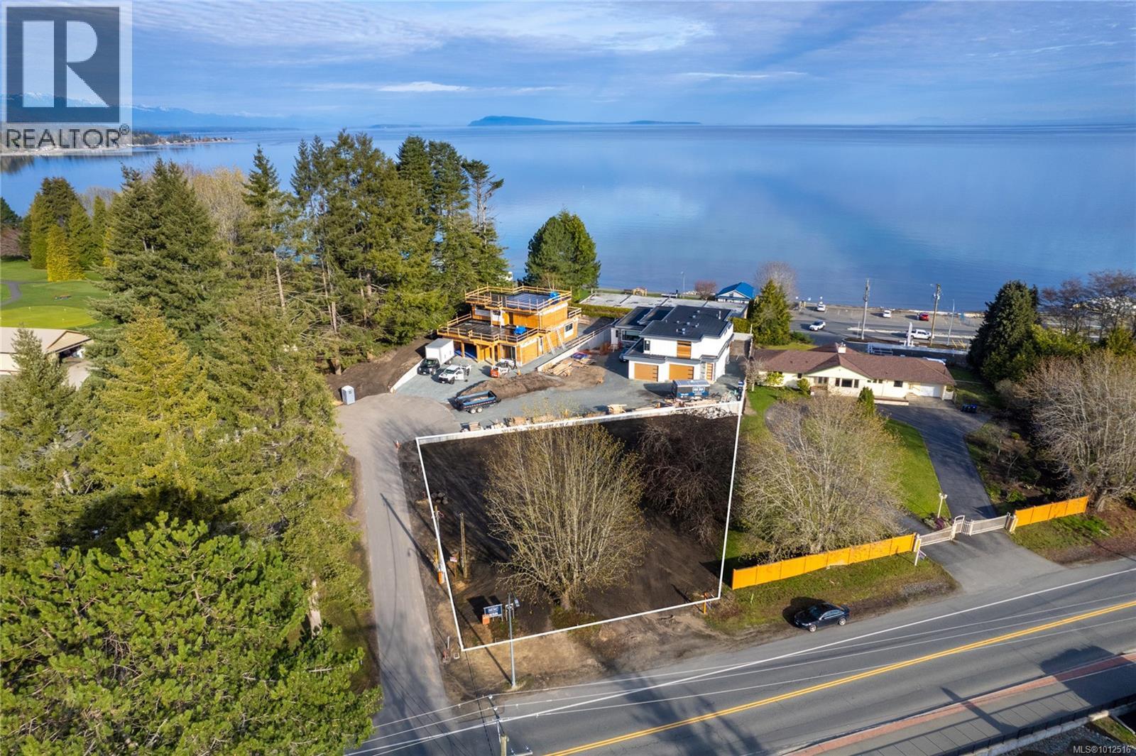 Memorial Avenue, Qualicum Beach, BC V9K 1G8