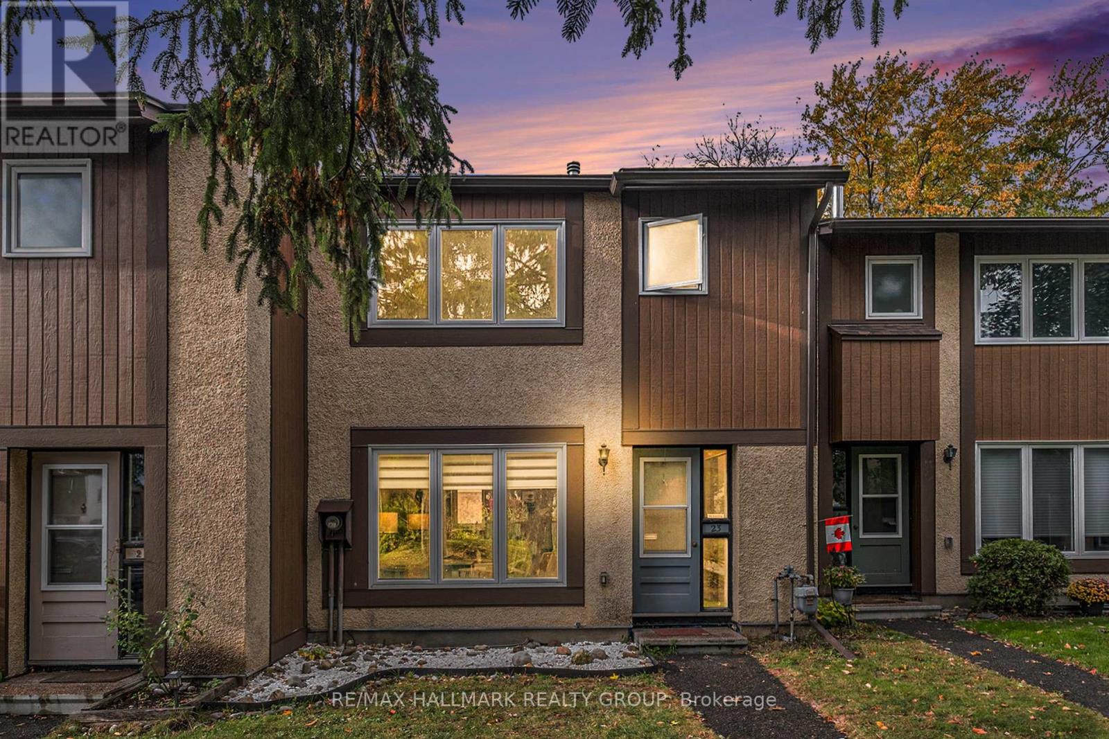 23 3691 Albion Rd, Ottawa, ON K1T 1P2