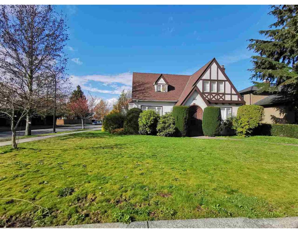 595 W 28th Ave, Vancouver, BC V5Z 2H2