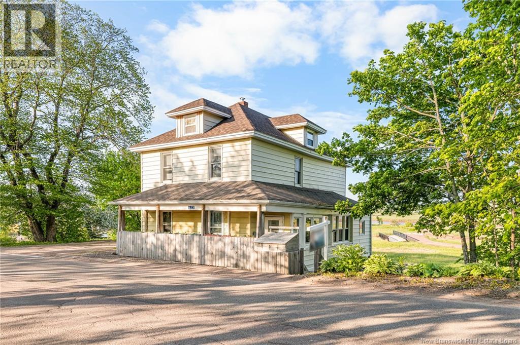 623 Centrale, Memramcook, NB E4K 3S9