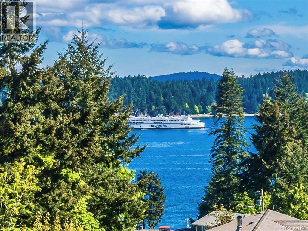 3153 Marion Way, Nanaimo, BC V9T 3Z8