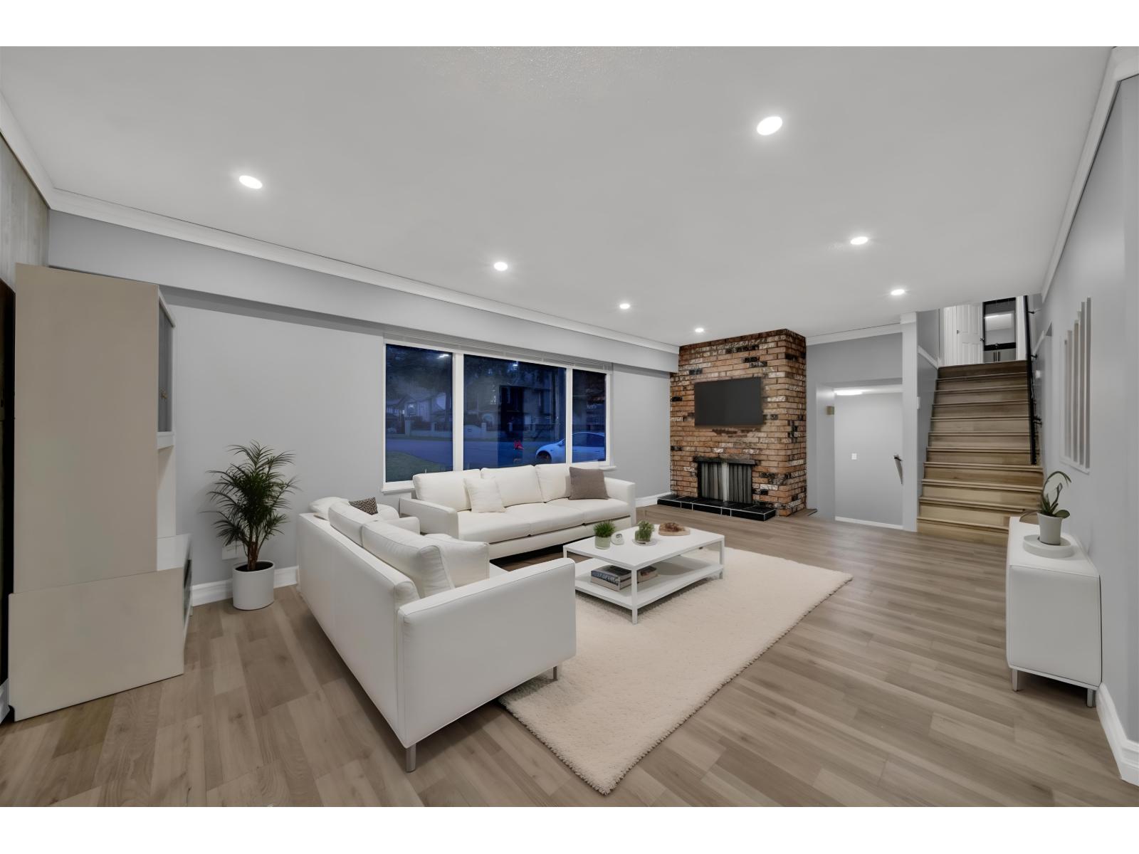 140 Street Unit 7085 #a, Surrey, BC V3W 5L4