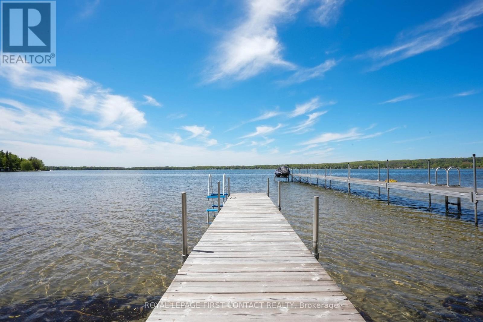 8 Buttercup Ln, Springwater, ON L0L 1P0