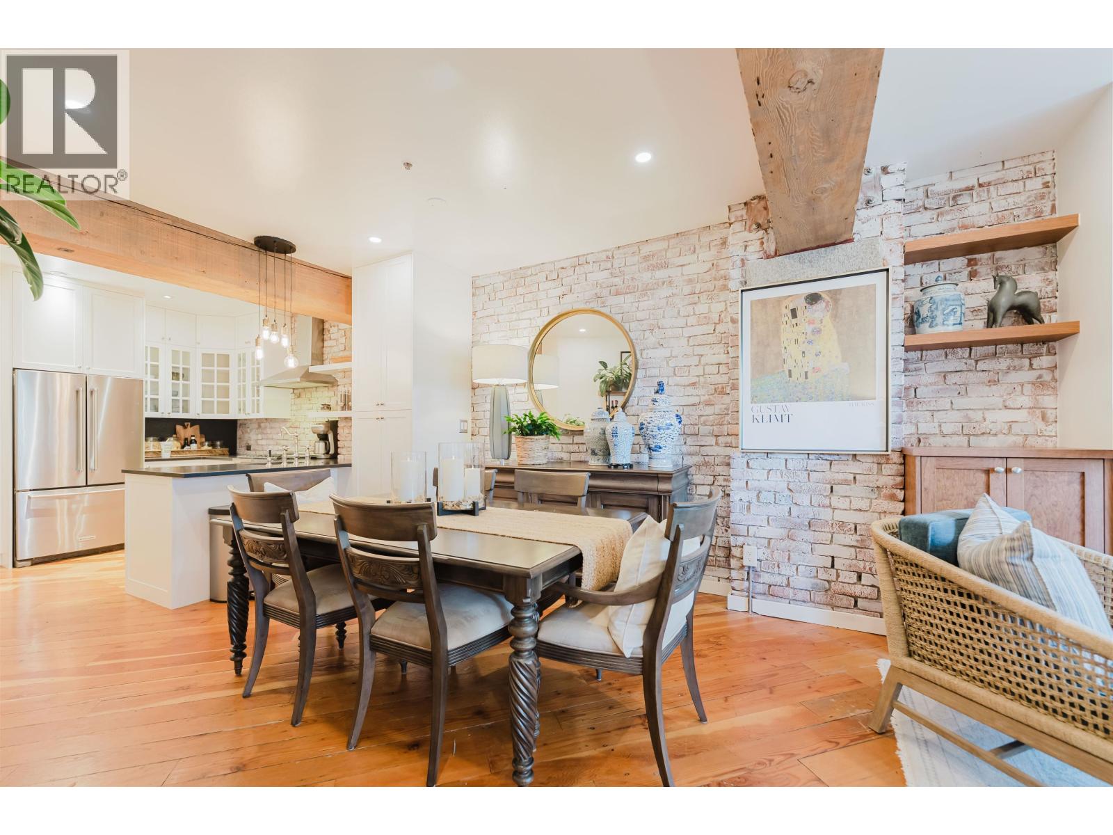 1178 Hamilton Street Unit 210, Vancouver, BC V6B 2S2