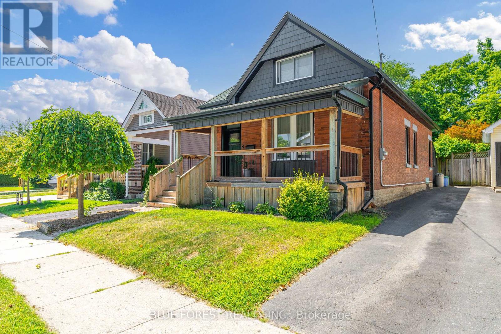 75 Elm St, London, ON N5Z 2K4