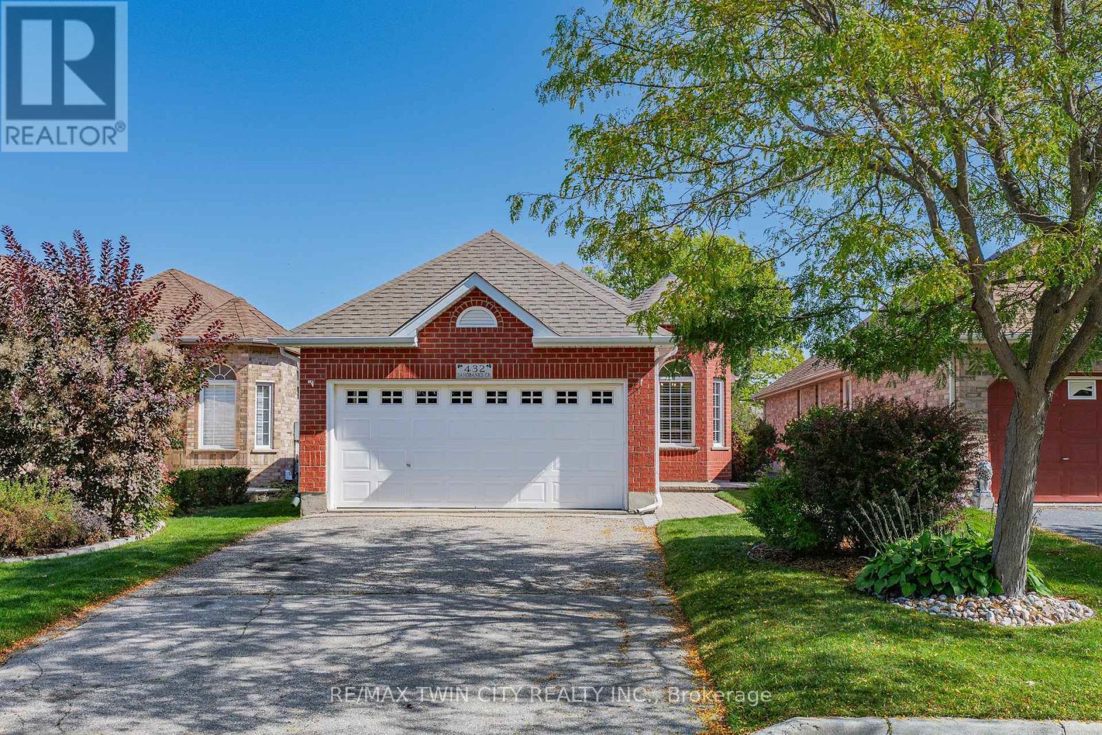 432 Sandbanks Cres, Waterloo, ON N2V 2J1