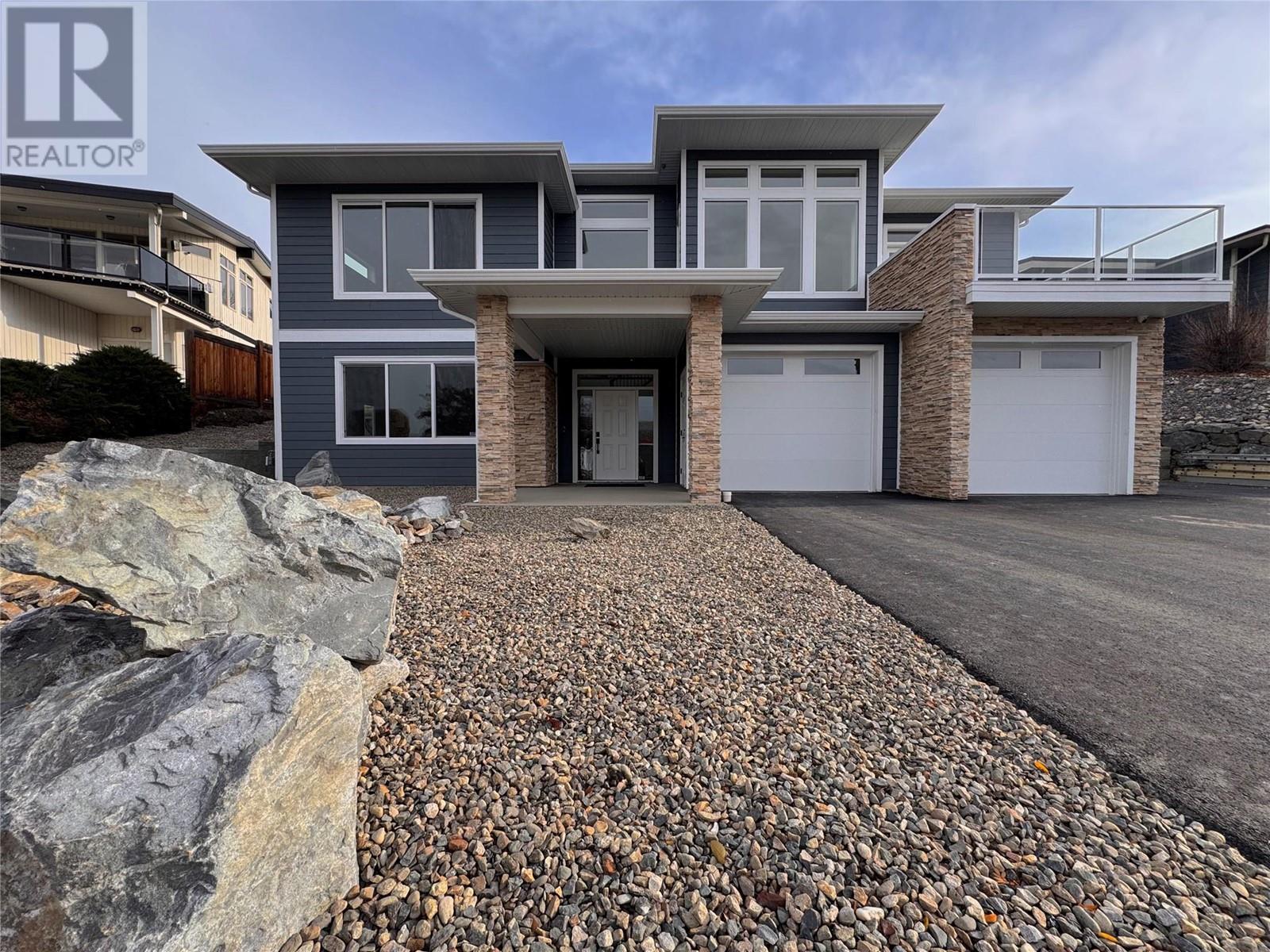 8909 Cherry Ln, Coldstream, BC V1B 1W1
