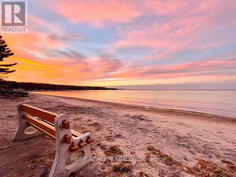 50 Breithaupt Cres, Tiny, ON L9M 0B2