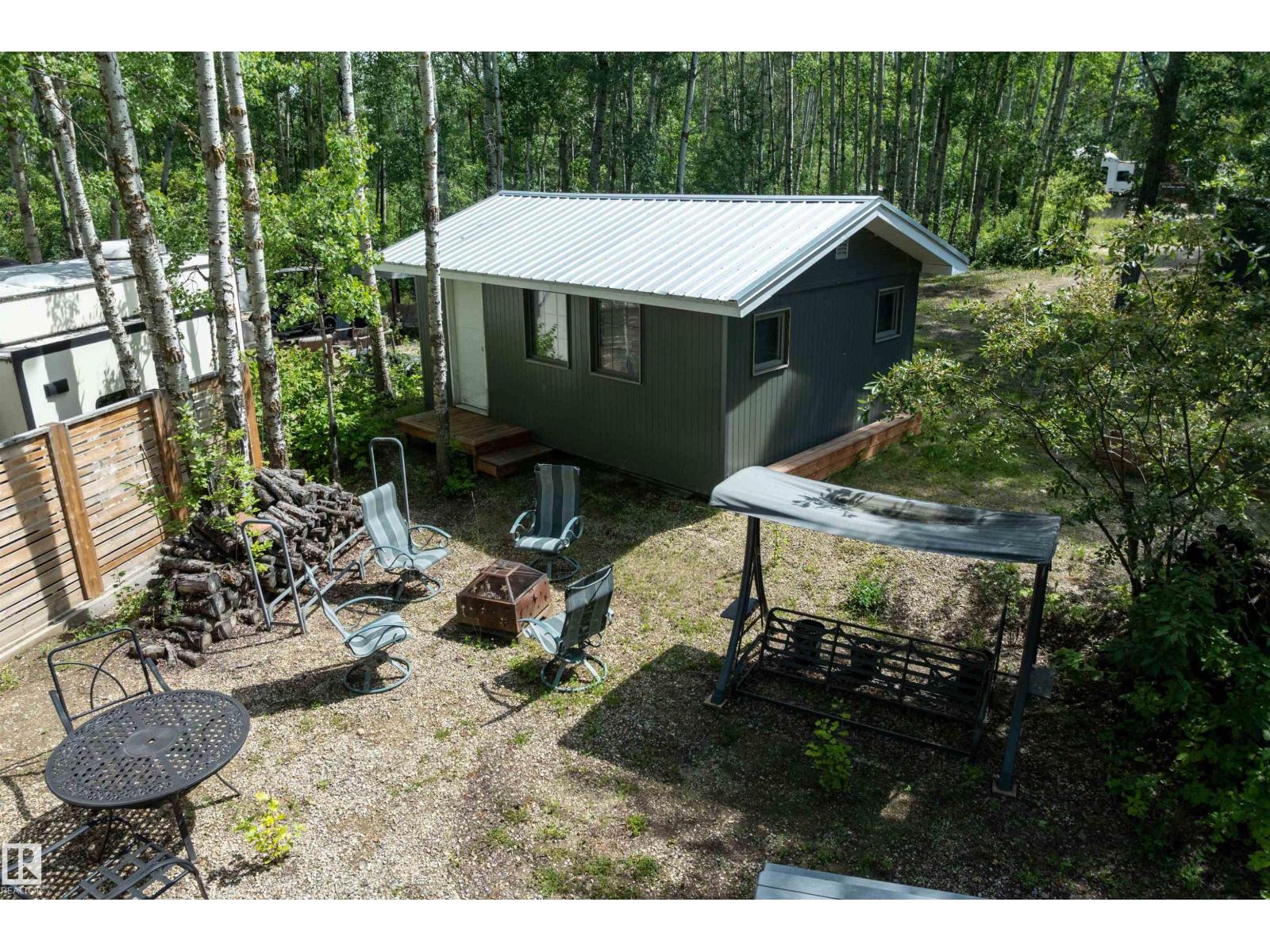 APT 101 53509 Rr 60, Rural Parkland County, AB T0E 1H0