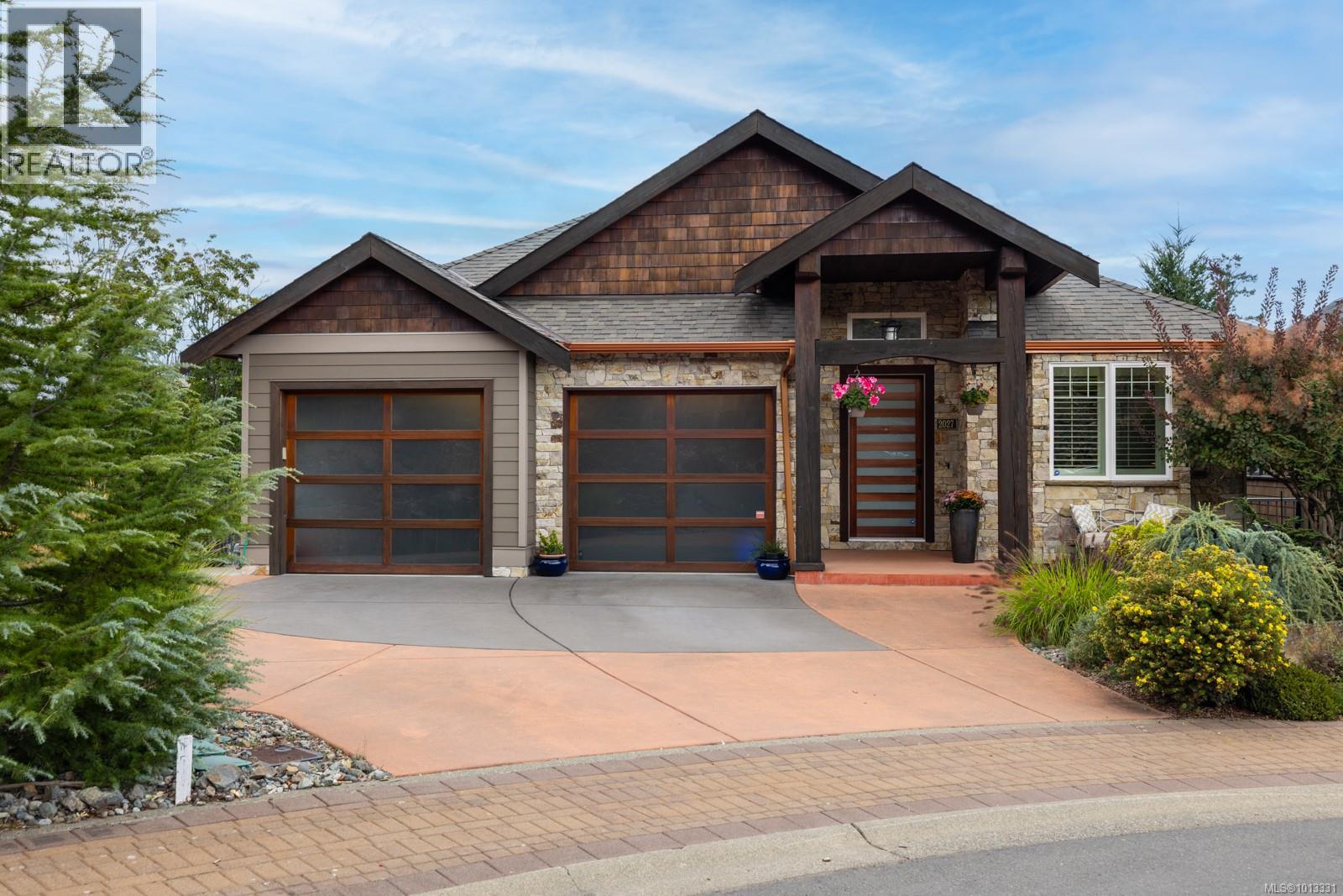 2027 Hedgestone Ln, Langford, BC V9B 6V2