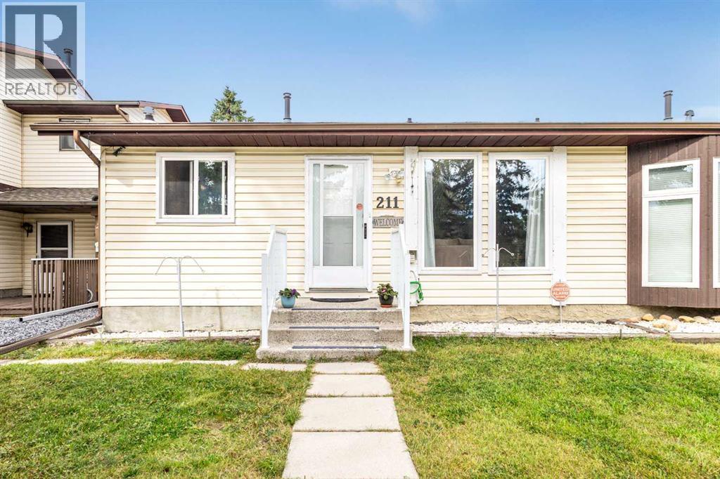 211 Abalone Pl NE, Calgary, AB T2A 6S2