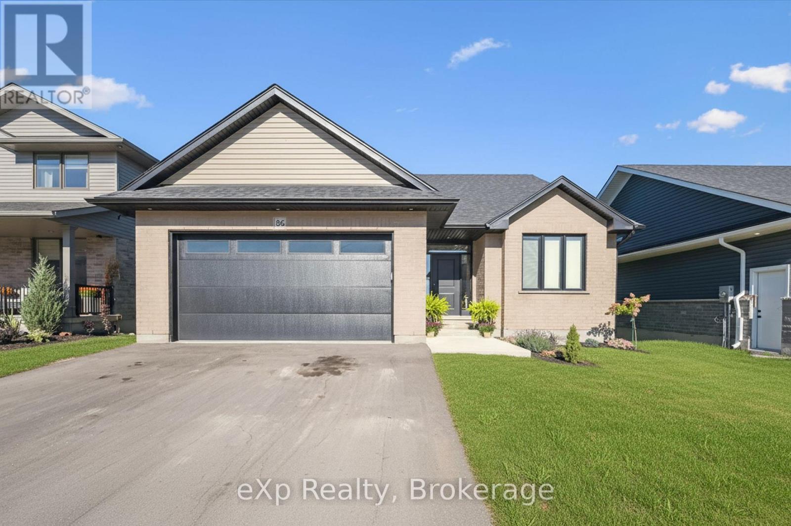 86 Rea Dr, Centre Wellington Fergus, ON N1M 0H5