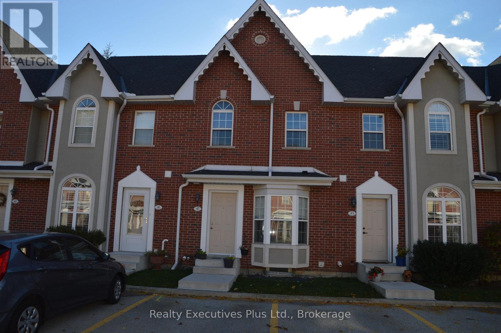 42 4200 Kilmer Dr W, Burlington, ON L7M 4Y3