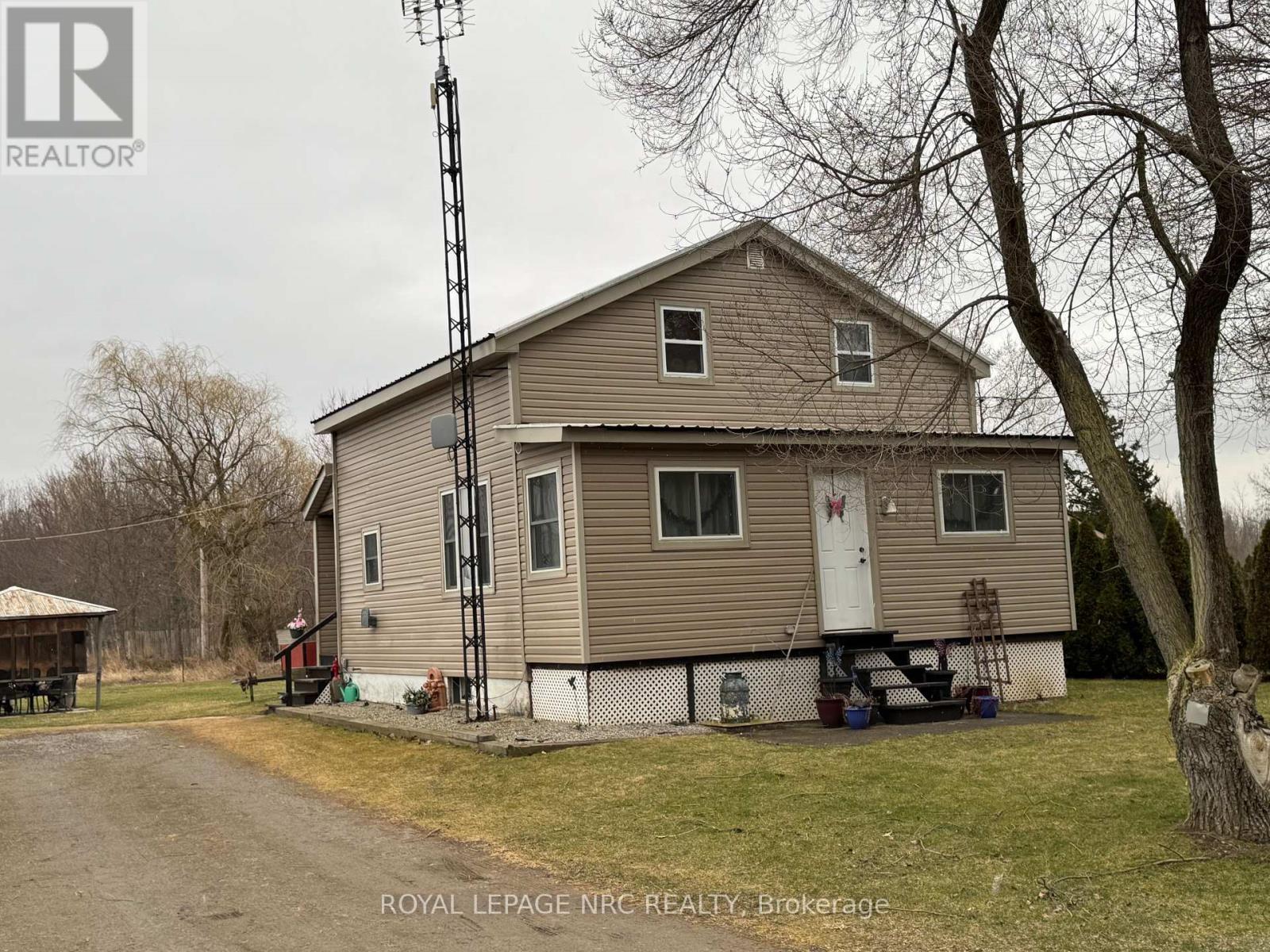 11716 Beck Rd, Niagara Falls, ON L0S 1K0