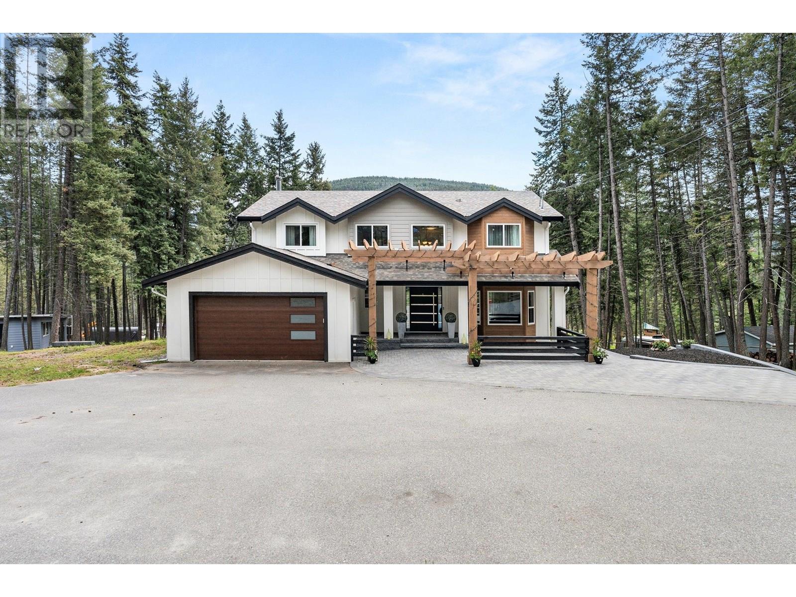 7967 Falcon Ridge Cres, Kelowna, BC V1P 1J2