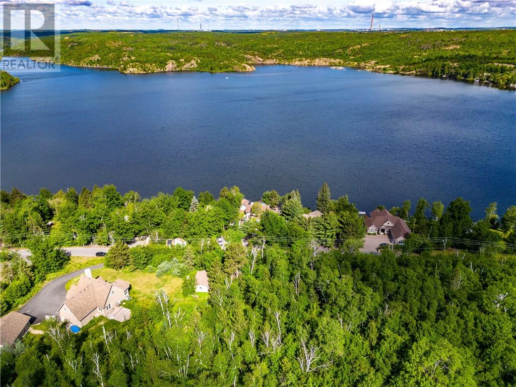 1300 S Lane Rd, Sudbury, ON P3G 1N6