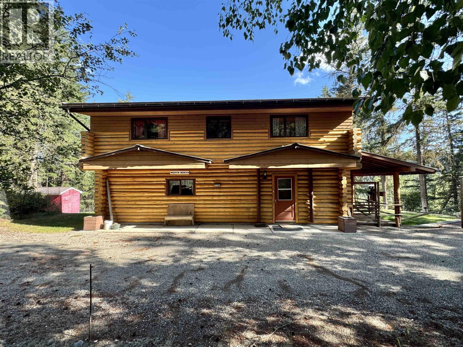 2434 Firwood Hill Rd, Williams Lake, BC V2G 4W7