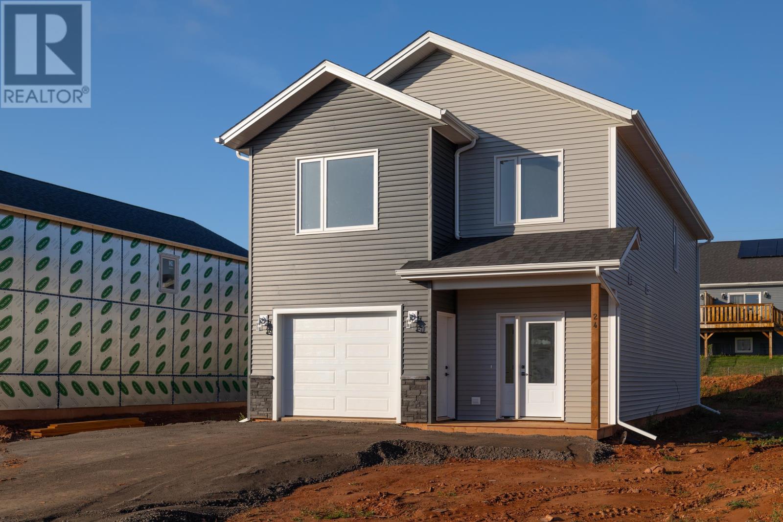 24 Hudson Ave, Charlottetown, PE C1E 3W2