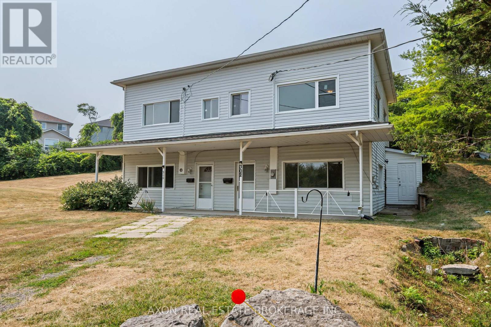 300-302 Coronation Blvd, Loyalist, ON K7M 5P9