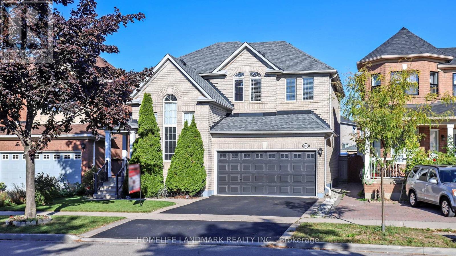 152 America Ave, Vaughan, ON L6A 3E8