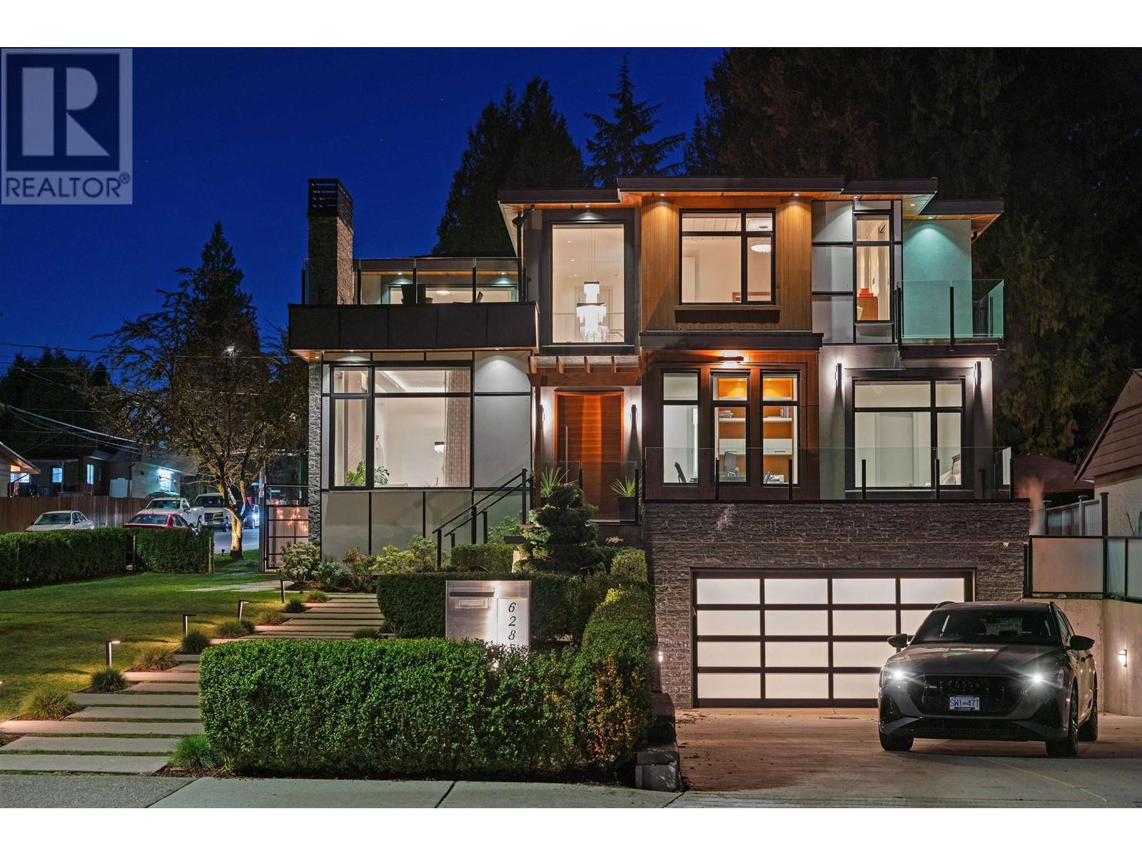 6285 Leibly Ave, Burnaby, BC V5E 3C7