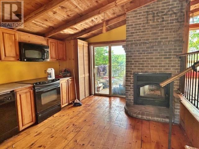 1235 Woodstock Rd, Mahone Bay, NS B0J 2E0