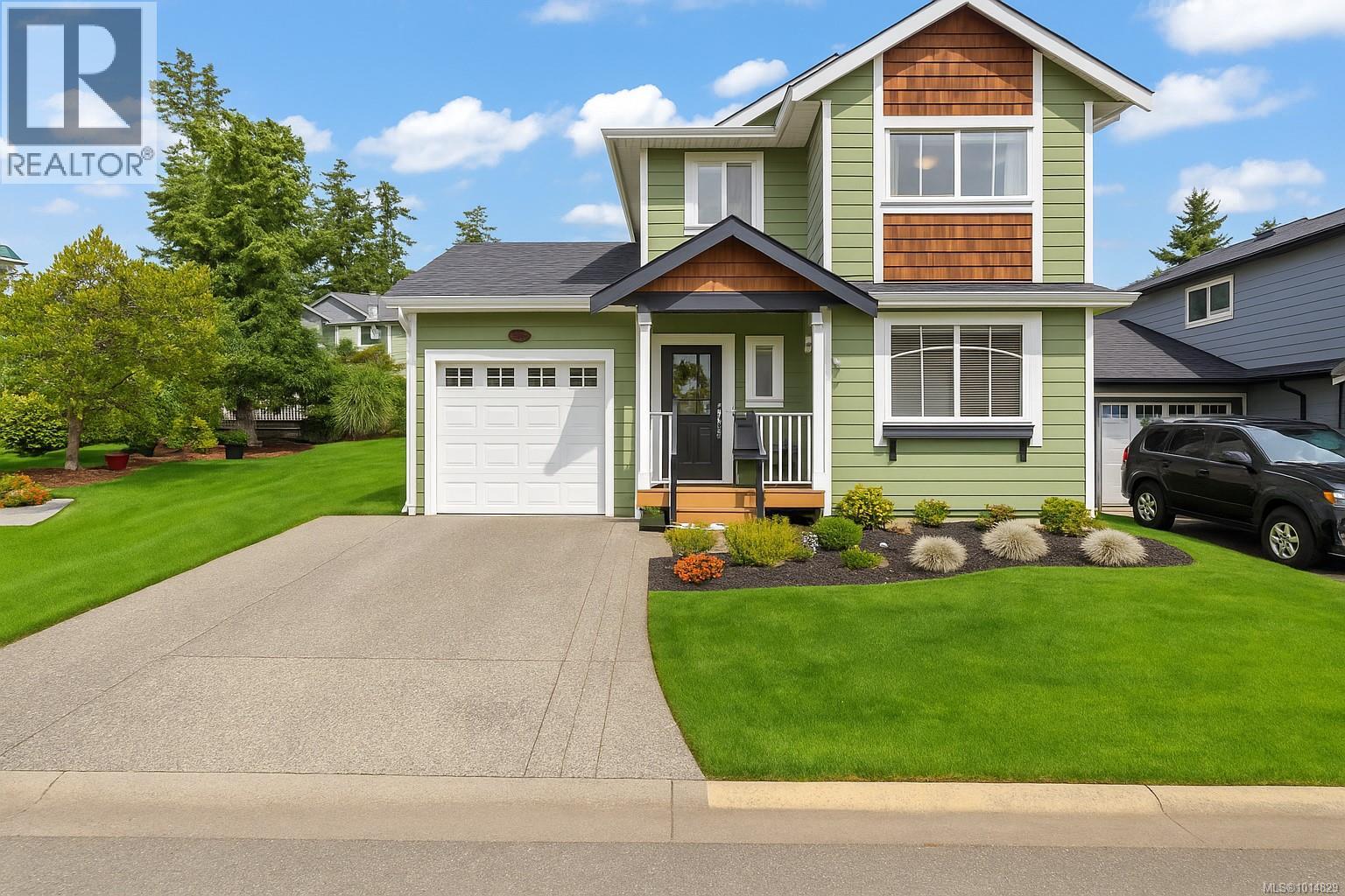 8 Newstead Cres, Victoria, BC V9B 6L4