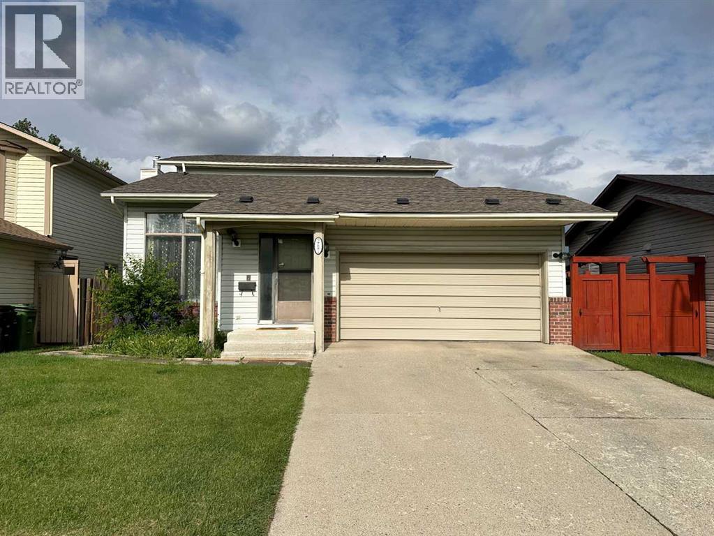 267 Shawmeadows Rd SW, Calgary, AB T2Y 1B6