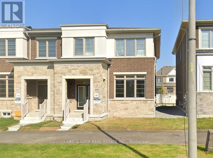 488 Twin Streams Rd, Whitby, ON L1P 1Y2
