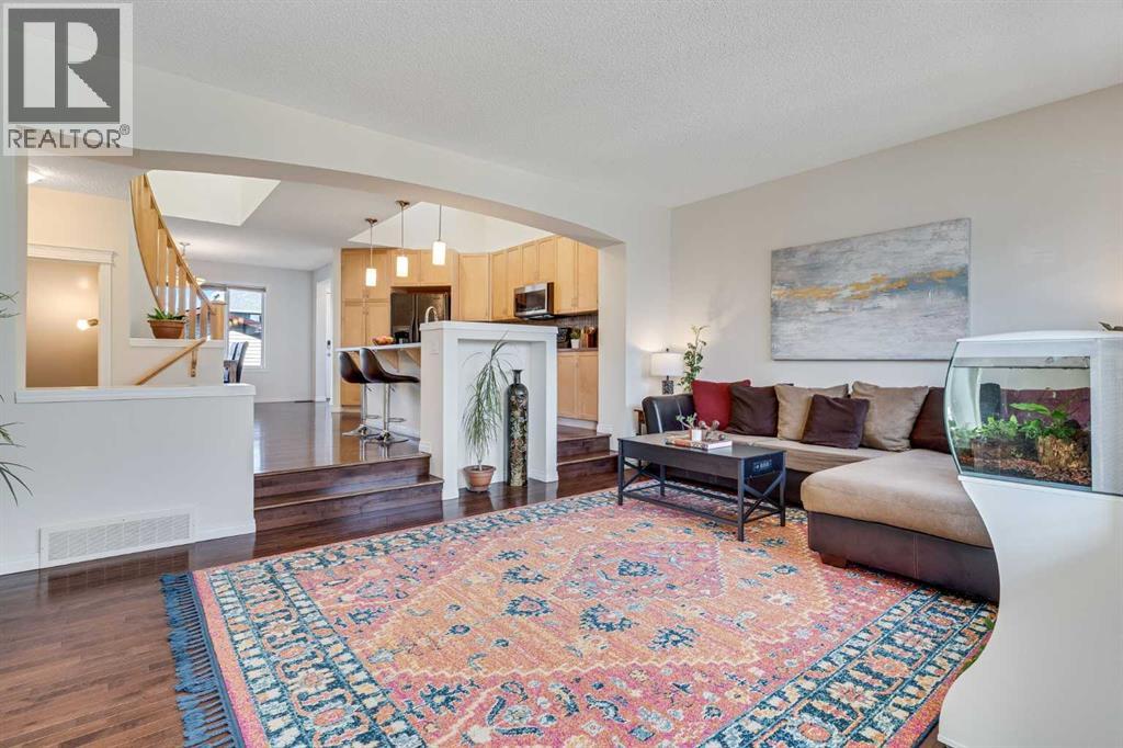 2066 New Brighton Gdns SE, Calgary, AB T2Z 0B6
