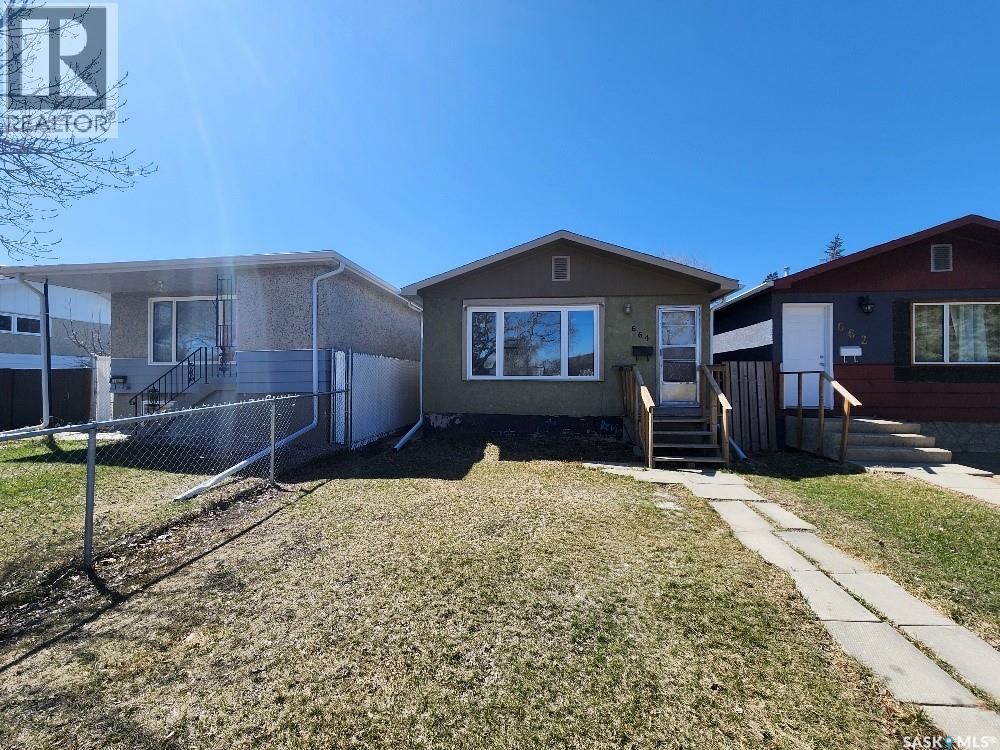664 Retallack St, Regina, SK S4T 2G4