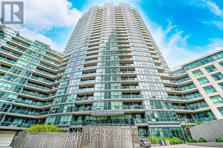730 231 Fort York Blvd, Toronto, ON M5V 1B2