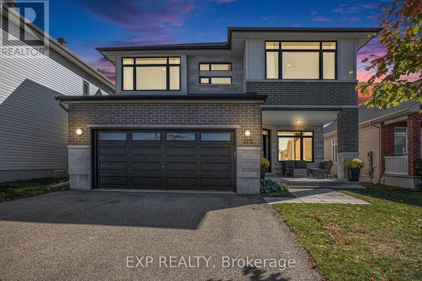 125 Stonemeadow Dr, Ottawa, ON K2M 0B1