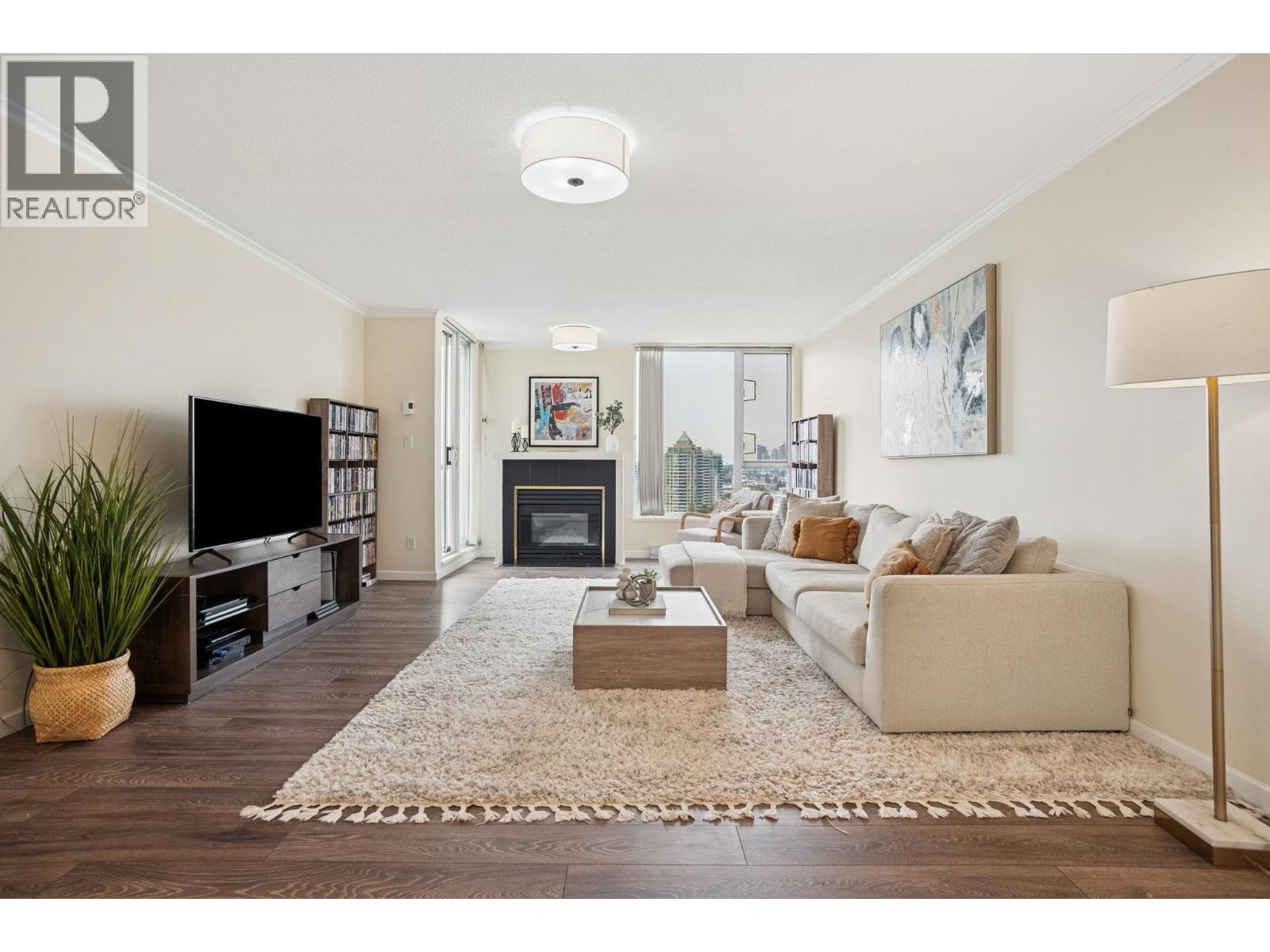7077 Beresford Street Unit 2109, Burnaby, BC V5E 4J5