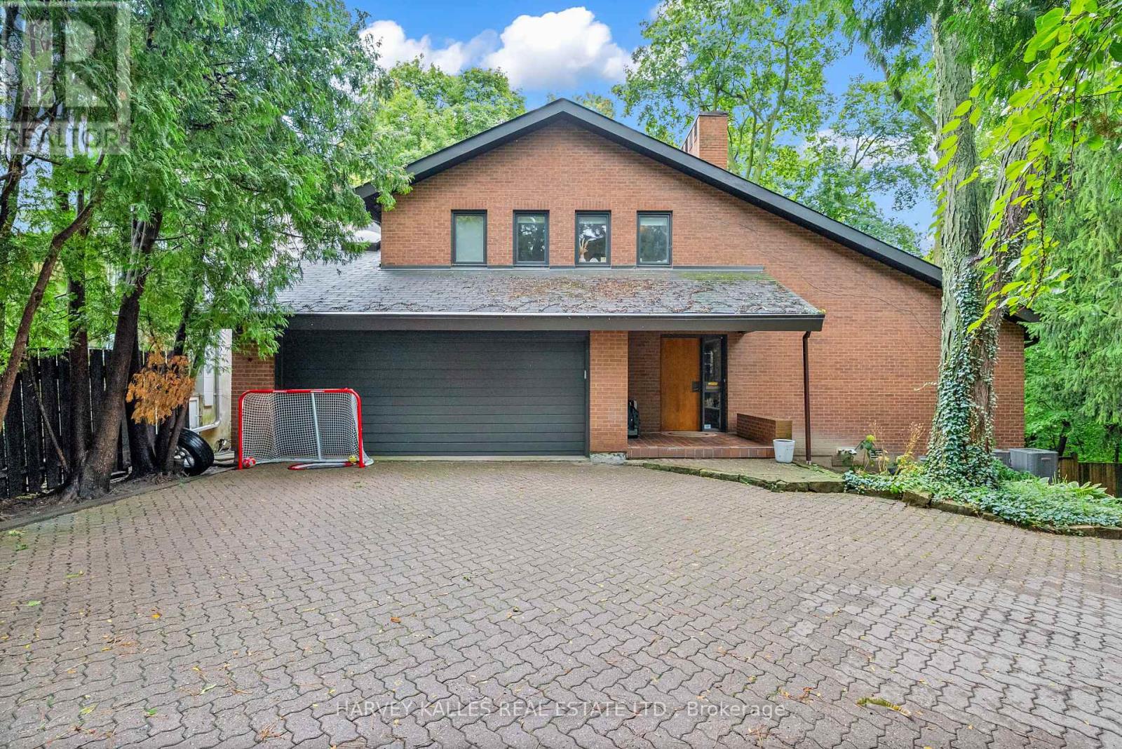 138 Rosewell Ave, Toronto, ON M4R 2A4