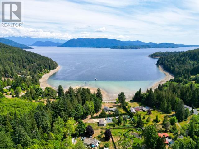 2241 Roberts Rd, Powell River, BC V8A 0M5